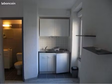 studio meublé 16 m² – centre-ville rodez - 370 cc