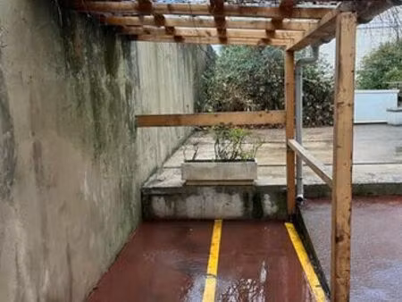 ?️ place de parking moto couverte & ultra sécurisée – boulogne-billancourt