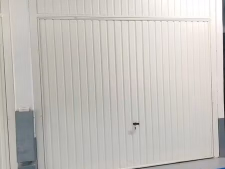 garage /box porte ferme plessis -robinson