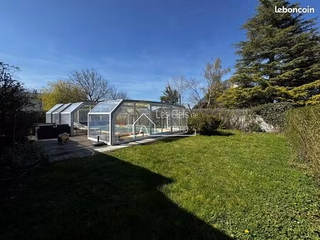 maison 6 pièces 153 m²