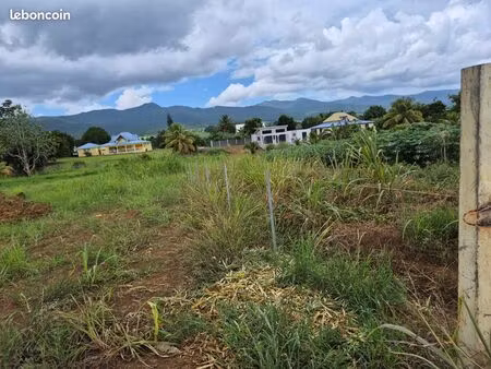 à vendre – superbe terrain de 1 400 m² au lamentin (guadeloupe) ?
