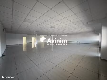 bureaux 380 m² baie-mahault