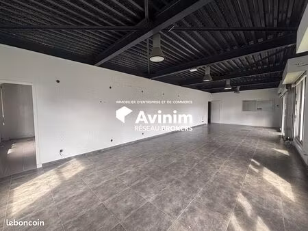 local 200 m² baie-mahault