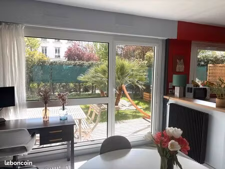 2 pièces avec terrasse et jardin