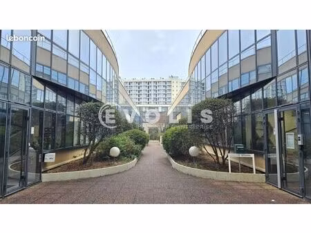 local d'activité 396 m²