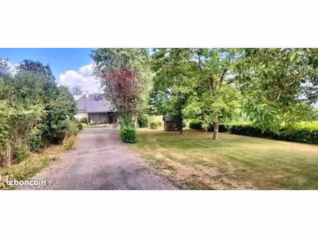 maison individuelle sur trois niveaux