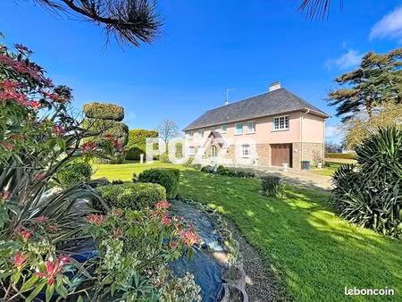 maison 7 pièces 180 m²