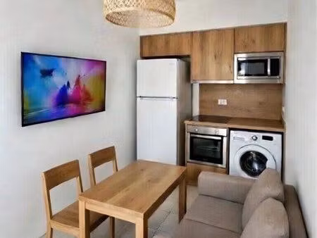 à louer :duplex meublé moderne 26 m² au centre du lorrain