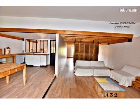 magnifique loft meublé 85 m² – location longue durée – cuers (83390)