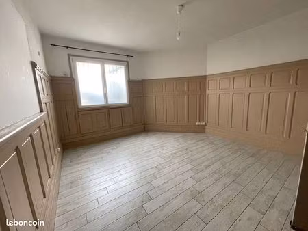 local commercial 51 m² narbonne