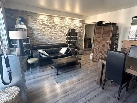 appartement 2 pièces 54 m²