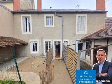 immeuble 6 pièces 143 m²