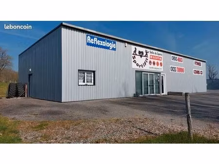 bâtiment commercial