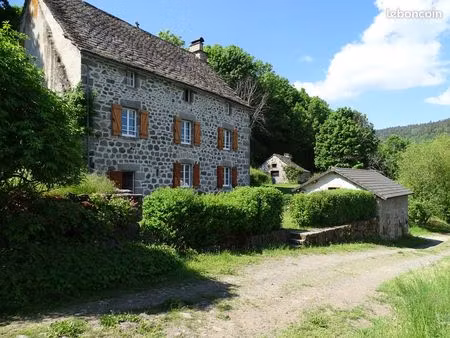 maison de caractère en pierres-4ch/2 sdb-murat