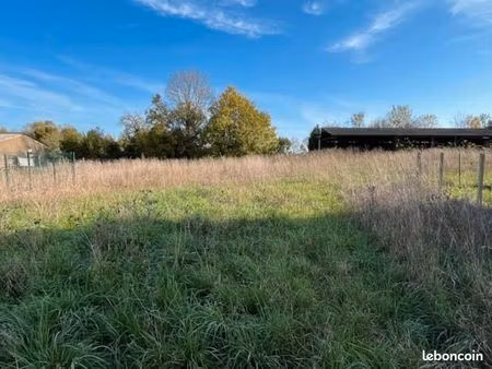 terrain 1 162 m² saint jean d angely