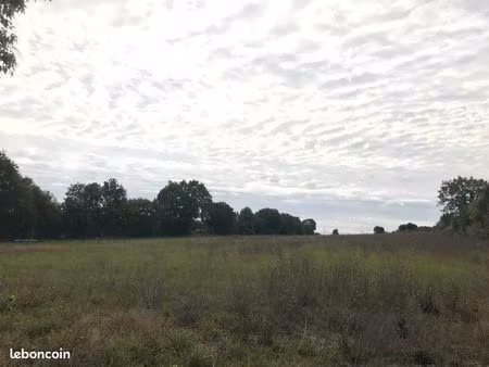 terrain 1 625 m² saint saturnin du bois