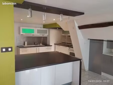 magnifique duplex hyper-centre cour privative 4ch 2sdb 2wc