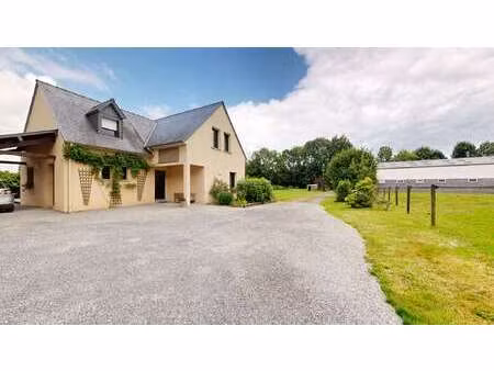 vente demeure d'exception à brécey (50370) : à vendre / 175m² brécey