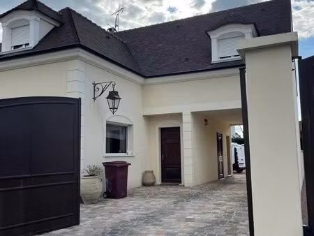 maison 110 m² franceville