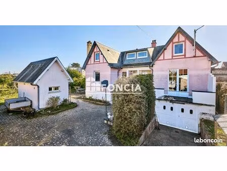 à vendre en exclusivité chez foncia – luc-sur-mer