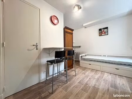 studio 1 pièce 15 m²