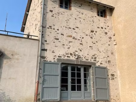 maison à louer - 80 m2 avec jardin - saint-flour