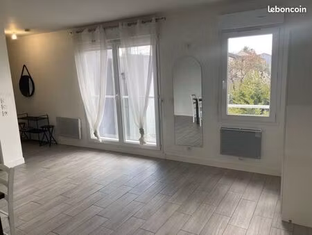 studio 31m2 bondy gare rer e