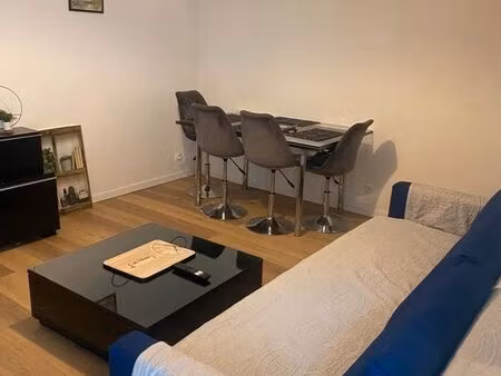 appartement 2 pièces meublé à montreuil