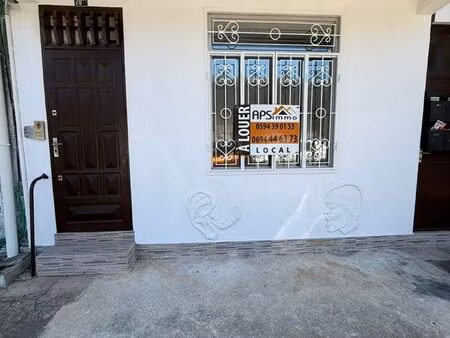 local 70 m² cayenne