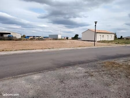 terrain à bâtir à anais