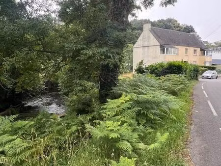 immeuble 12 pièces 228 m²