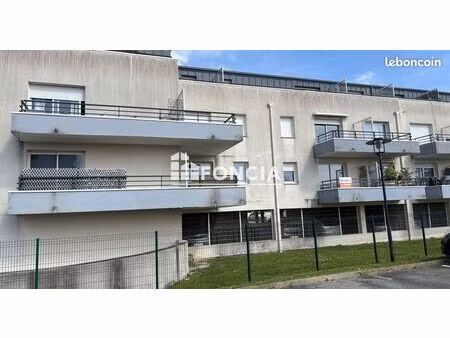 vannes est- t2 avec stationnement en sous-sol-