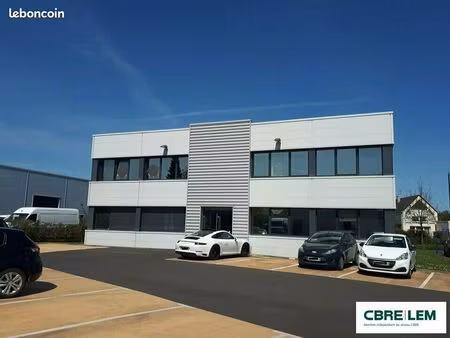 bureaux 77 m² louvigny