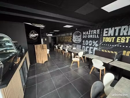 local commercial boutique / restaurant fast food commerce