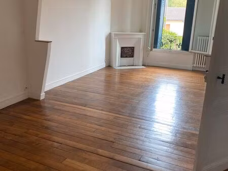 maison 4 pièces 100m²