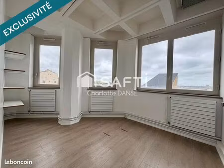 bureaux 131 m² herouville-saint-clair