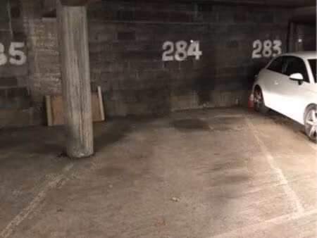 location place de parking