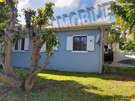 villa 4 pièces 90 m²