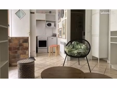 studio meublé saint denis (ile de la reunion)