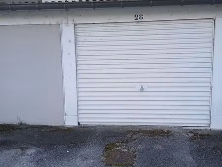 vends grand garage