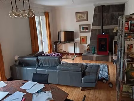 appartement . 3 pièces . 80 m2