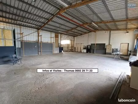 local commercial 260 m²