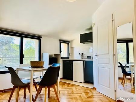 studio meublé à louer