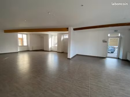 quingey centre- loue local commercial