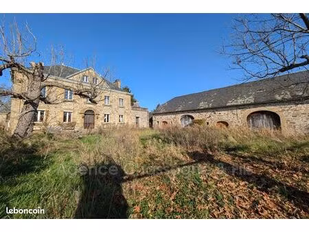 propriété 9 pièces 235 m²