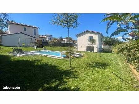 villa familiale meublée