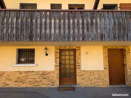 box de stockage sécurisé et sain en accès libre 4 m2 à larringes proche evian