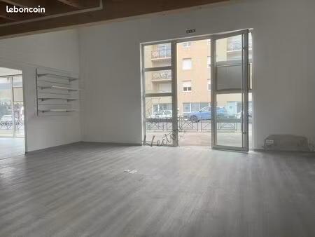local commercial 176 m² brive la gaillarde