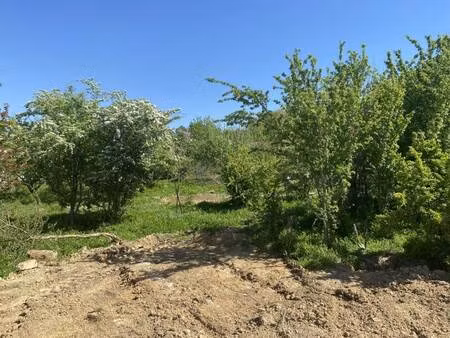 terrain constructible viabilisé à vendre