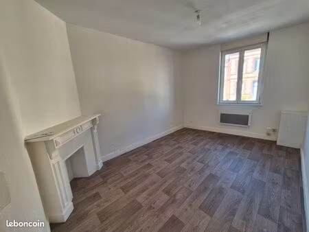 appartement f2 parfait état proche port